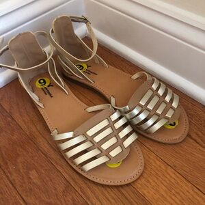 Womens sandals